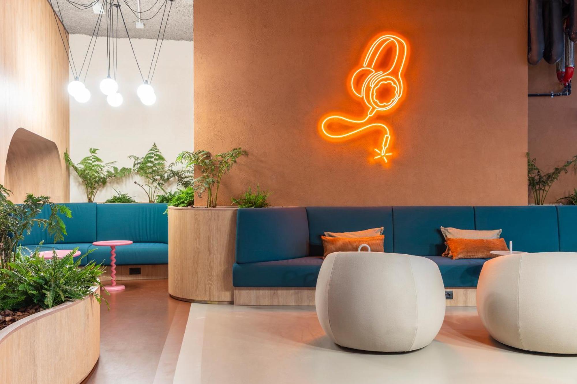 Отель The Social Hub Рим Экстерьер фото